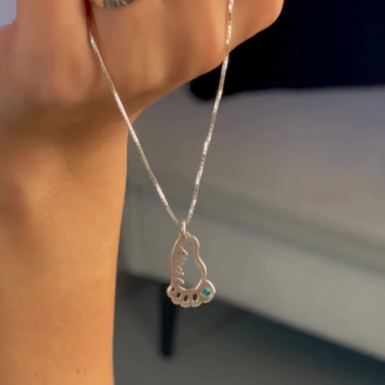 Custom4U Collana Con Piedino Neonato In Argento S925 E Pietra Portafortuna, Incisione Nome, Catena Regolabile 45+5cm, Regalo Personalizzato