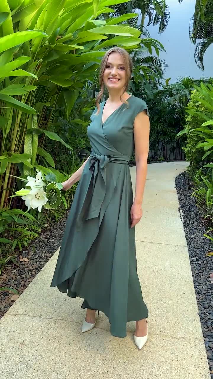 emerald green dresses under 100 Ladivine 9245 Elegant Embellished Tulle A-line Mini Dress Emerald / 2XL main image 0