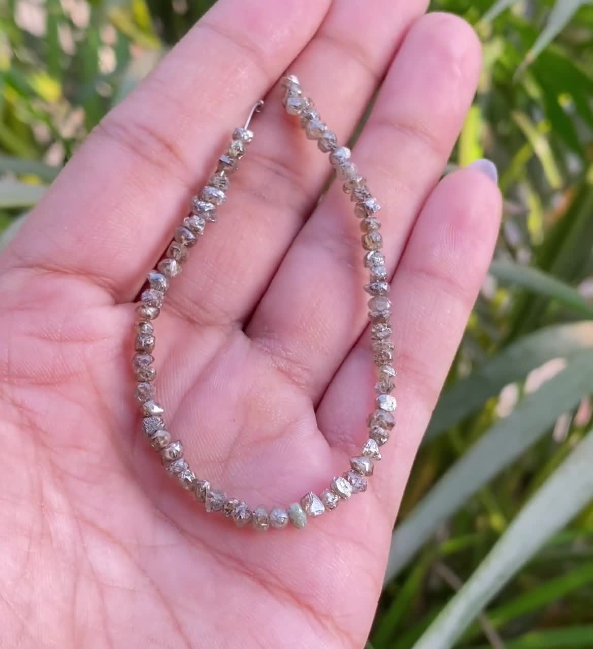 3.5mm、天然ダイヤモンド原石、カットされていないブラウン