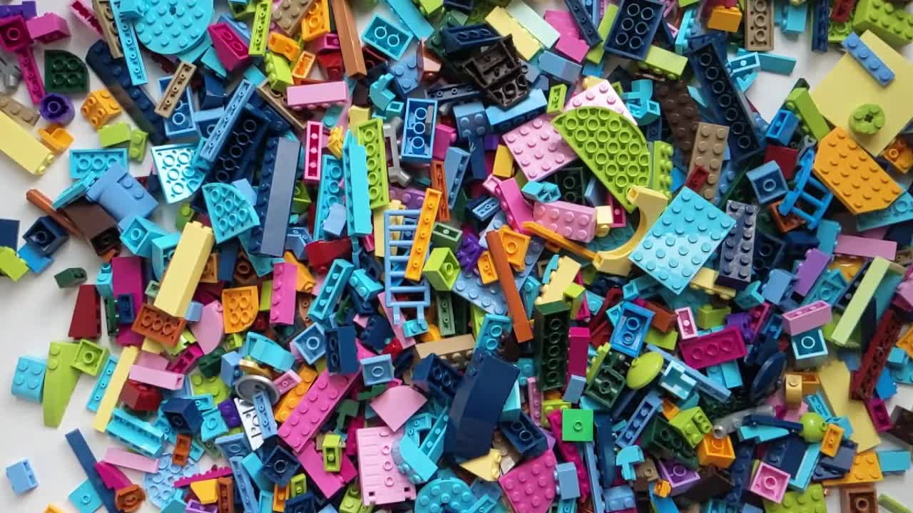 // 1000 Random LEGO Small Parts & Pieces/ MIX Colors/ Mixed Lot/ 1x1 1x2