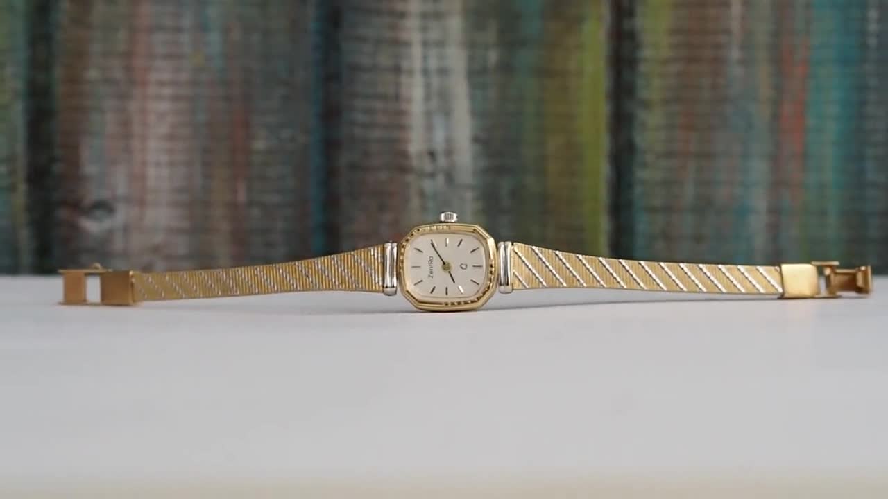 Montre Vintage ZentRa URSS Années 80-90 – Quartz Doré – Style Rétro