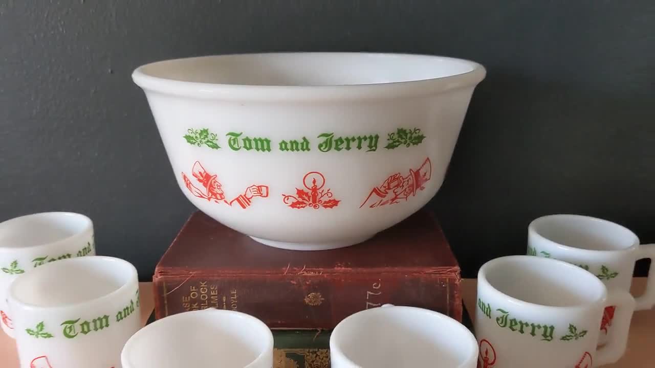 Hazel Atlas Tom and Jerry Egg Nog Set / Vintage Punch Bowl / Milk Glass  Punch Bowl / Milk Glass Coffee Mugs - Etsy