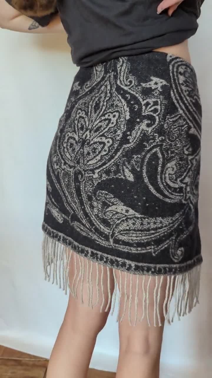 ETRO Paisley Printed Pleats Skirt Second Hand / Selling