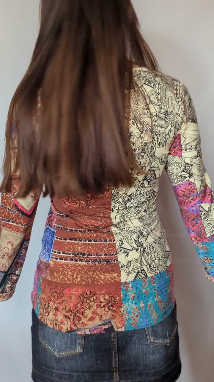 Y2K Save The Queen トップ、ヴィンテージカードプリント、イタリア製