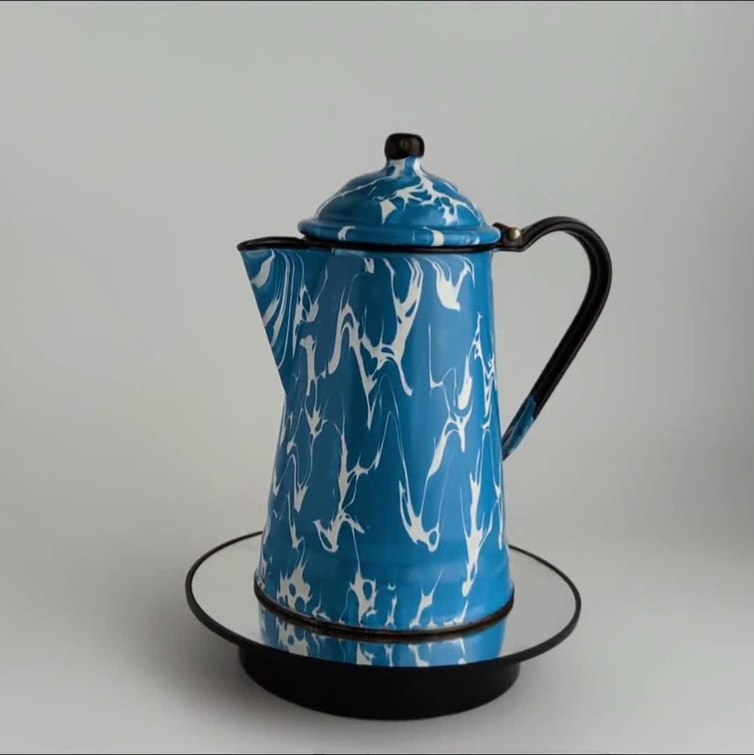 Vintage Blue & White Graniteware Swirl Cowboy Coffee Pot FREE SHIPPING!