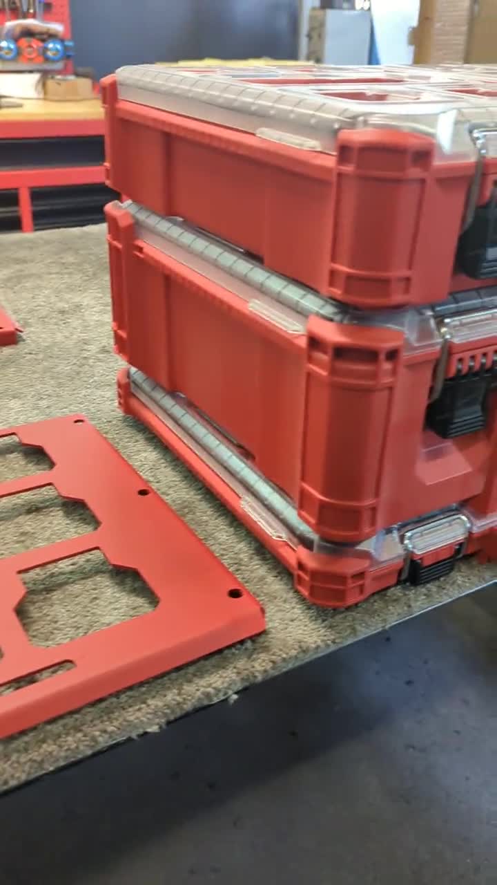 Milwaukee PACKOUT Basket Milwaukee PACKOUT Compact Wall Mounted Tool  Storage Basket - Part 48-22-8342 Milwaukee Tool Boxes & Storage