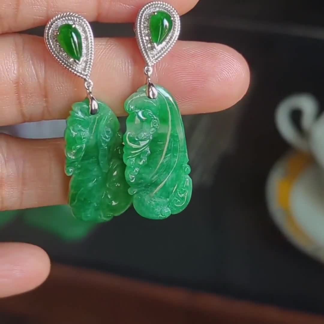 アールデコ調彫刻翡翠イヤリング ドロップ 18K - Etsy 日本