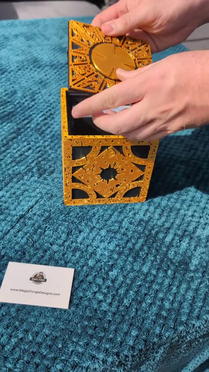 XL Hellraiser Lament Configuration Deck Box: MTG Commander Card