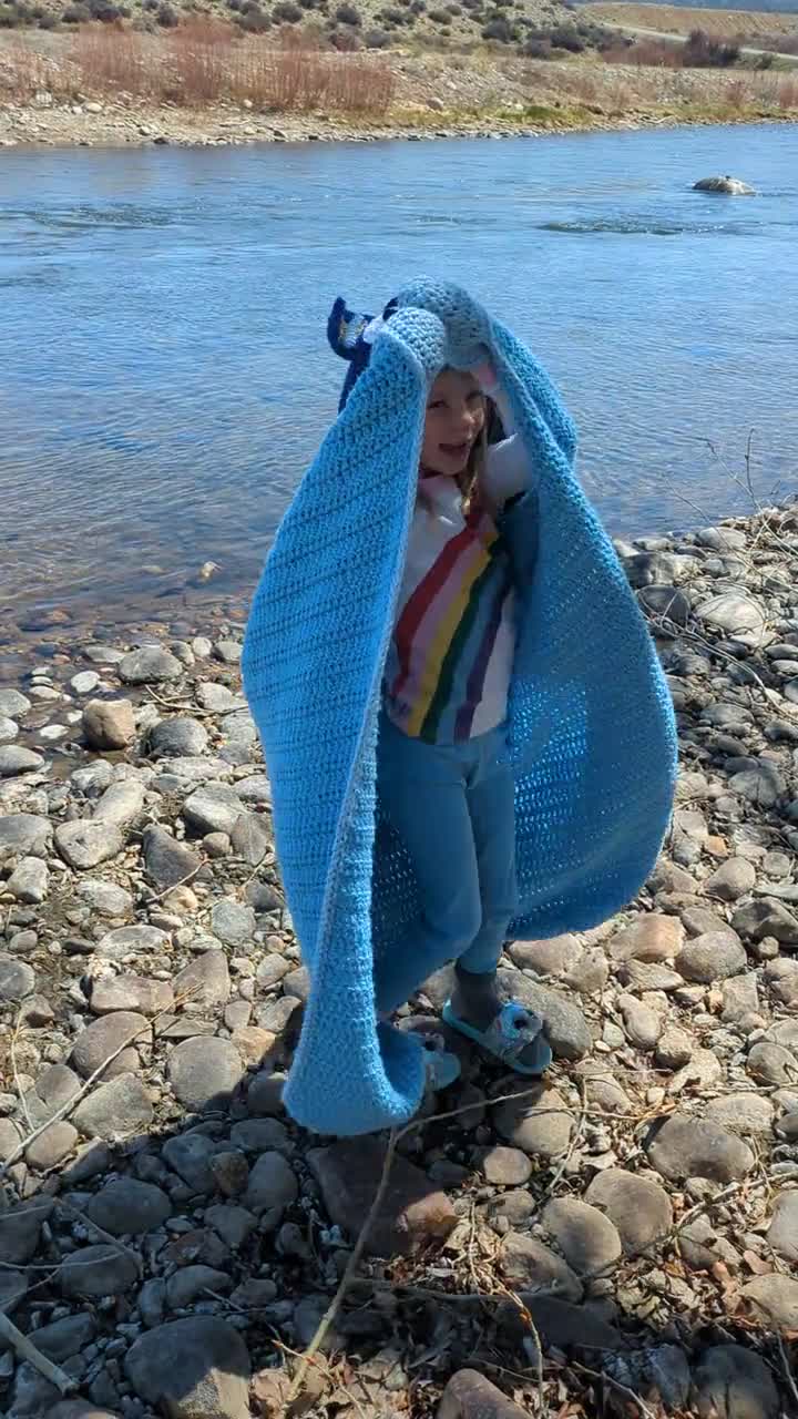 Blue Heeler Hunde Kapuze Decke Häkelanleitung - 1 Jahr - Erwachsenengrößen (PDF + Video Anleitung) video poster