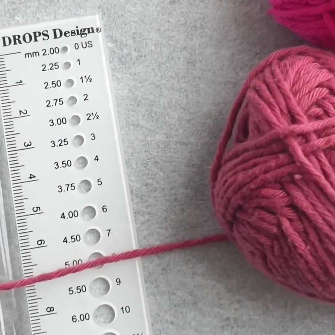 100% Cotton Knitting and Crochet Yarn, 4 or Medium, Aran Weight, Drops  Paris, 1.8 oz 82 Yards per Ball (20 Blush)