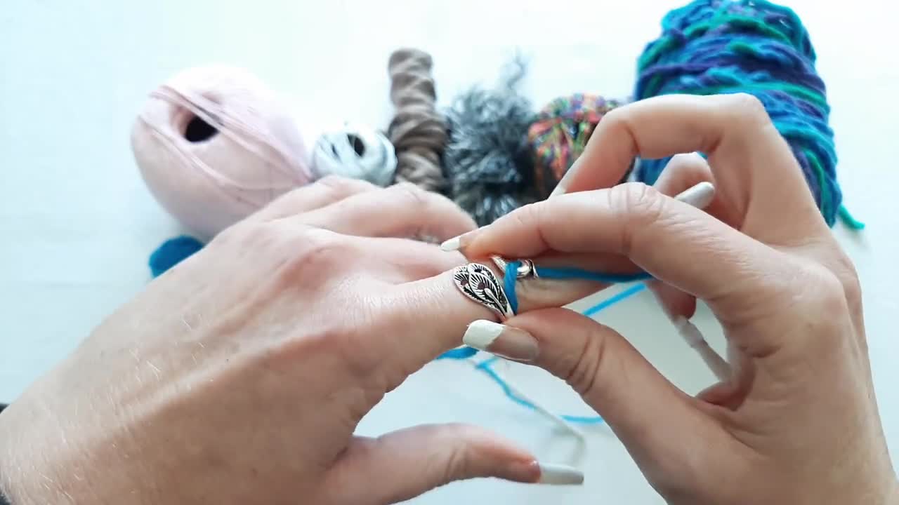 Yarn Tension Ring Octopus Adjustable Ring Size 6-10 Beginner Crocheting Gift