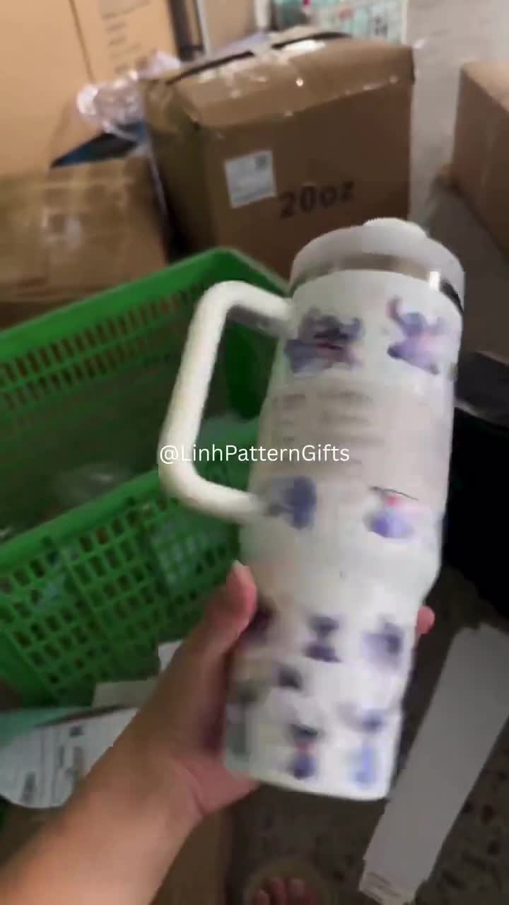 Gravierter Stitch 40oz Becher, Laser Design Cup video poster