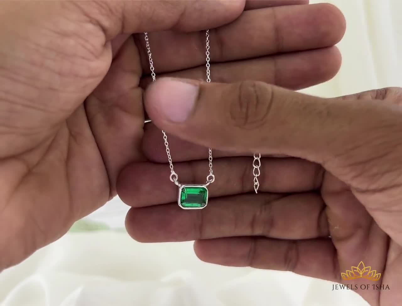 [TATIANA]韓国☆925silver☆Emerald Cut Crystal Mood Necklace TATIANA】(Silver925) Emerald Cut Crystal Mood Necklace