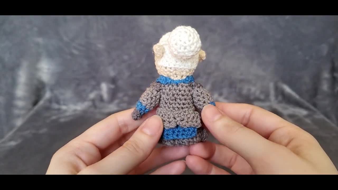 Amigurumi DIY Craft Kit Critical Role Pike Trickfoot, Crochet