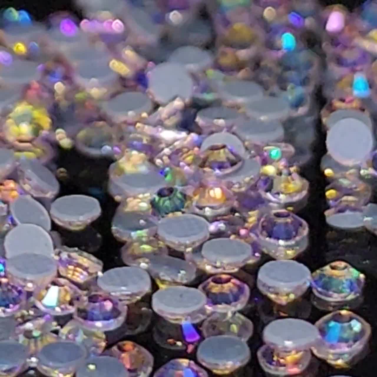 Light Pink Resin Rhinestones for Embellishments and Nail Art 3-6mm 