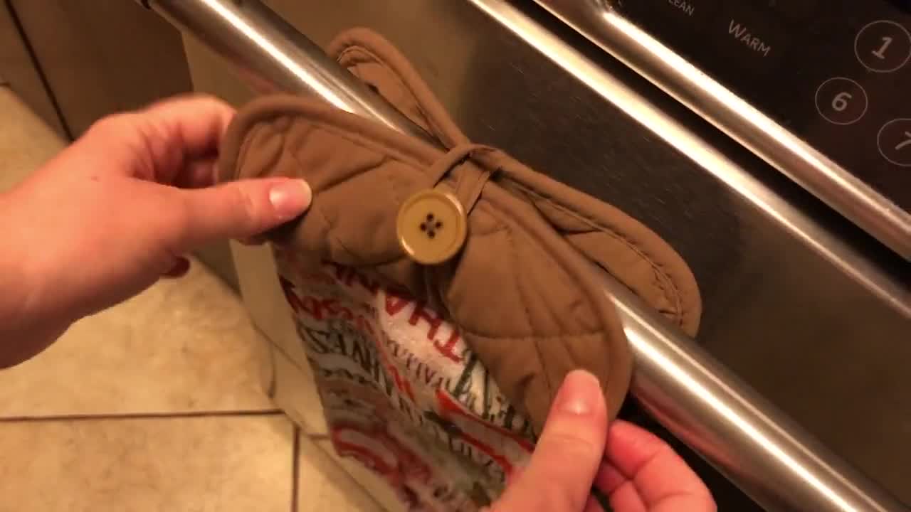 https://v.etsystatic.com/video/upload/q_auto/Pot-Holder-Kitchen-Towel_c2lgoh.jpg