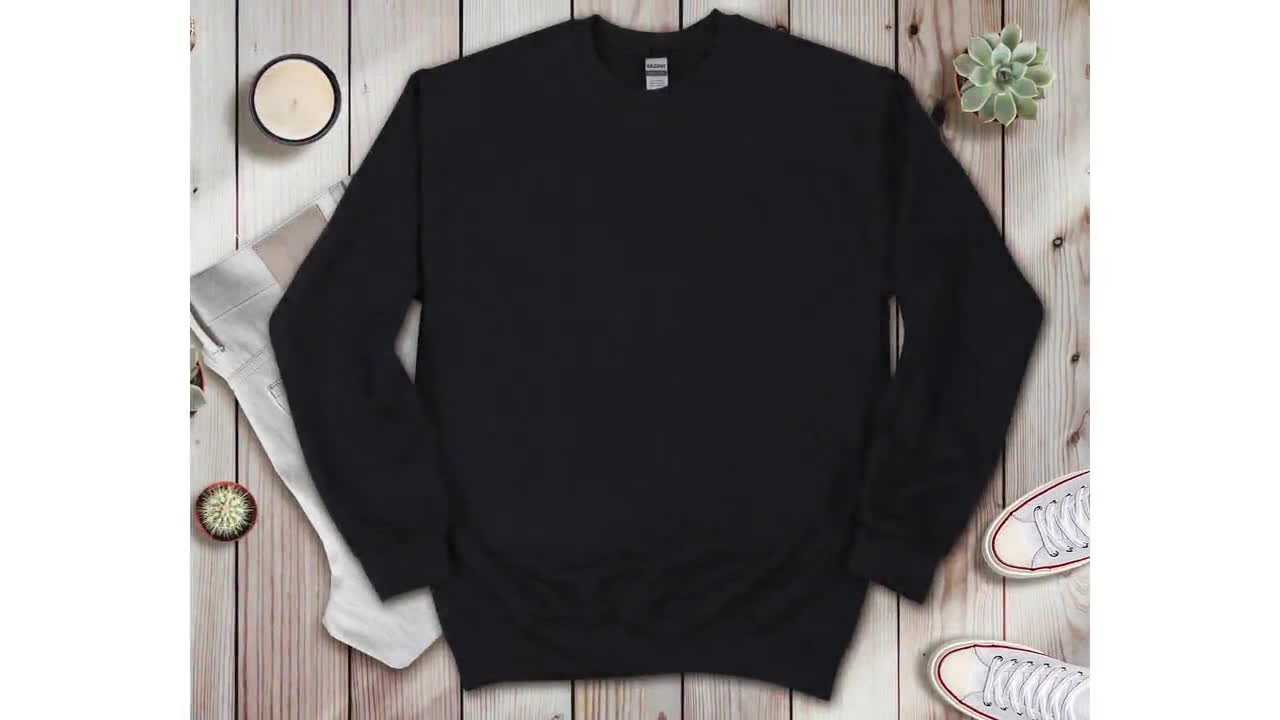 Mockup best sale crew neck