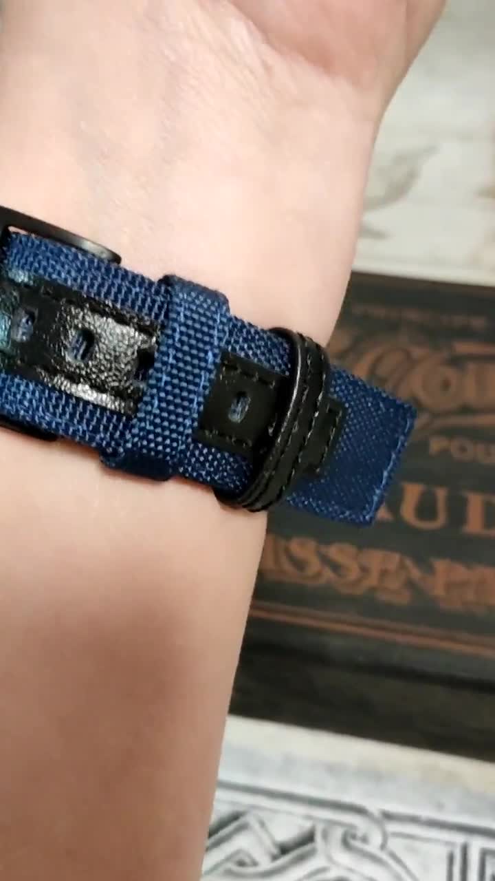 fēnix® 7 Sapphire Solar Titane bracelet marron