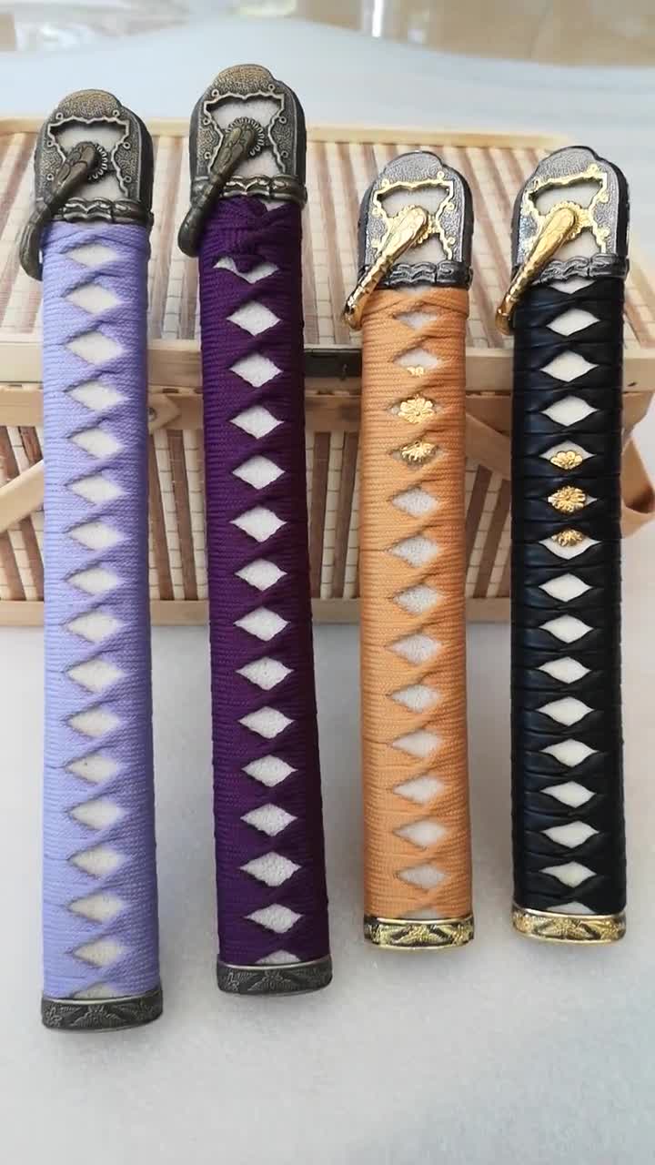 26cm Length Synthetic Silk Ito White Rayskin Tsuka for
