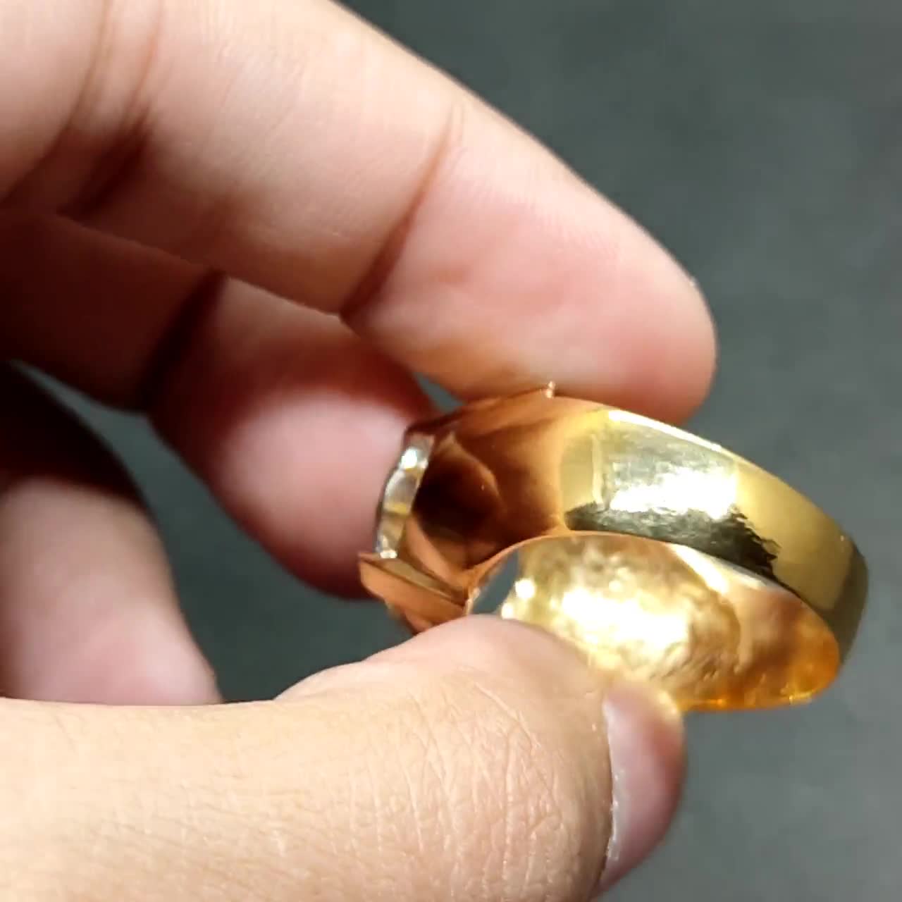 How Can I Tell That My 18K Gold Is Real? | Aquae Jewels