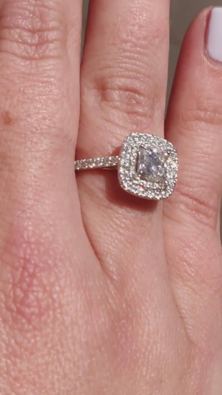 14K White Gold Princess Halo Engagement Ring 003-100-02296 | Armentor  Jewelers | New Iberia, LA
