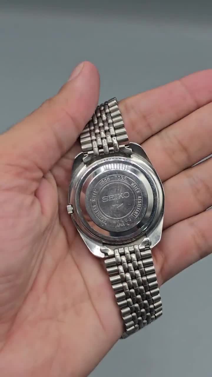 Vintage Seiko 7005-7030 Automatic Watch – 17 Jewels – Stainless