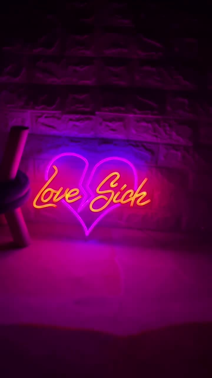 Vind neon lamp love op - april 2026