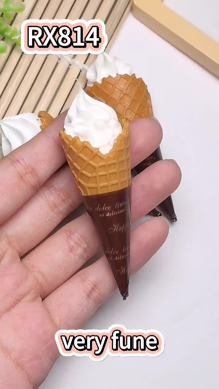 3Dリアルアイスクリームコーン 夏の食べ物ミニチュア アイスクリーム