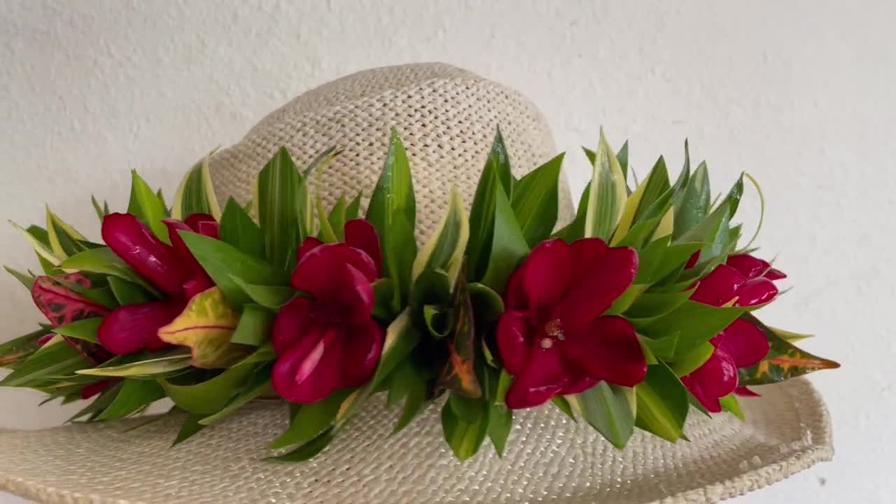 Outlet MADE IN FIJI Tropical Head Lei - Handmade - Red & Cream Roses