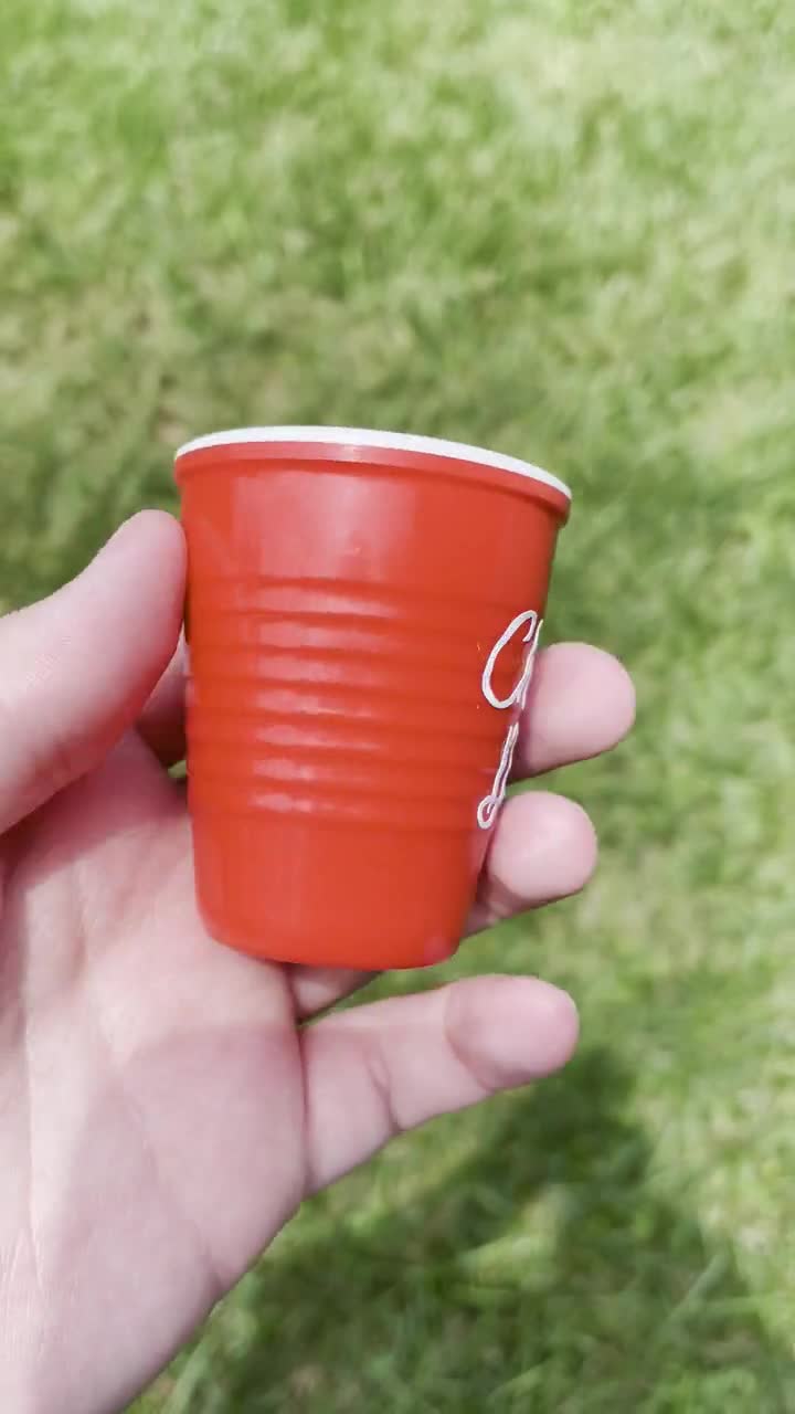 https://v.etsystatic.com/video/upload/q_auto/Red_Solo_Shot_Glass_Video_vztgae.jpg