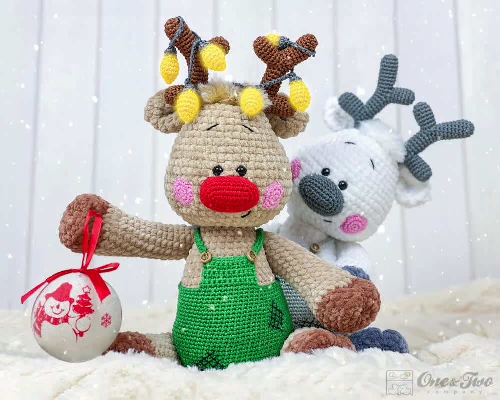 CROCHET KIT Rin the Christmas Glow Reindeer Amigurumi - White Version - One  and Two Company Design - DIY Materials Supplies Yarn Toy