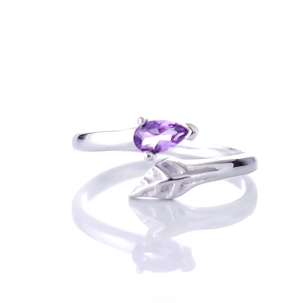 Amethyst Embrace: Adjustable Sterling Silver Ring With Vera Cruz Amethyst  Size 5-9 US -  Canada