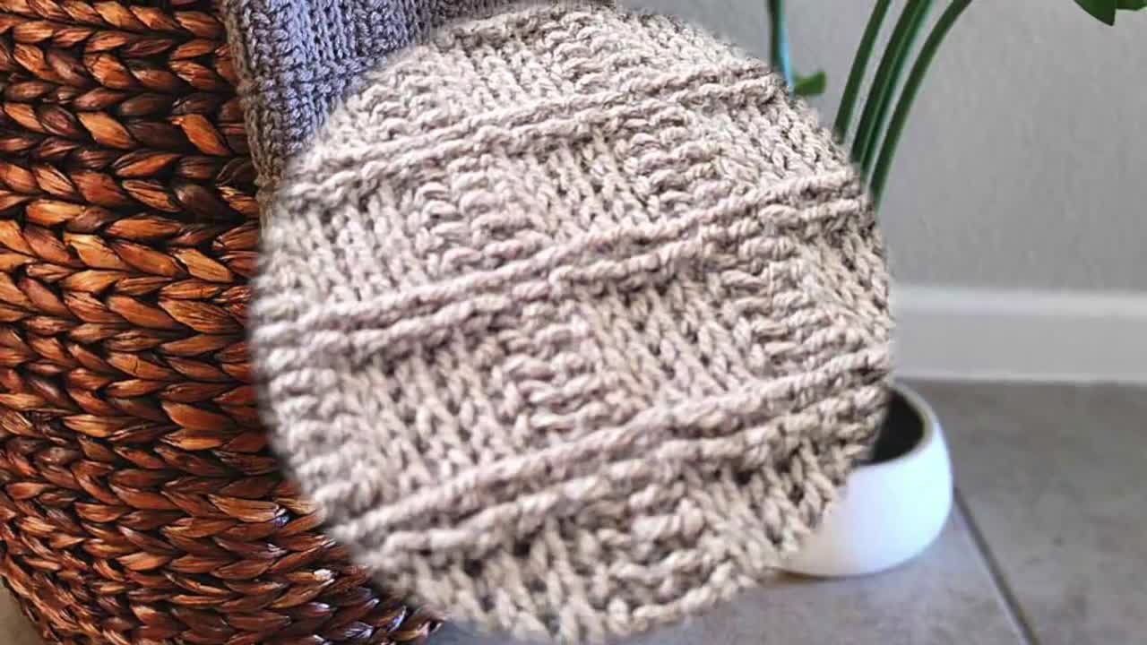 Easy Tunisian Crochet Blanket – Free Pattern! Roshan Blanket -  KnitterKnotter
