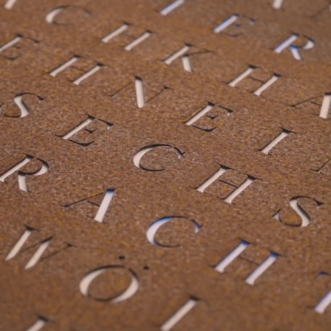 WordClock Jupiter Rust Look - Word clock made of rusted and laser-cut iron - modern LED wall clock in industrial style video poster