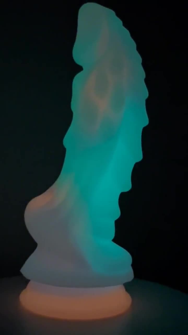 Glow in Dark Fantasy Dildo Suction cup Sex Toys for Women Men Colourful  Glowing Huge Dragon Monster Butt Plug Adult Vaginal Anal Sex Toy