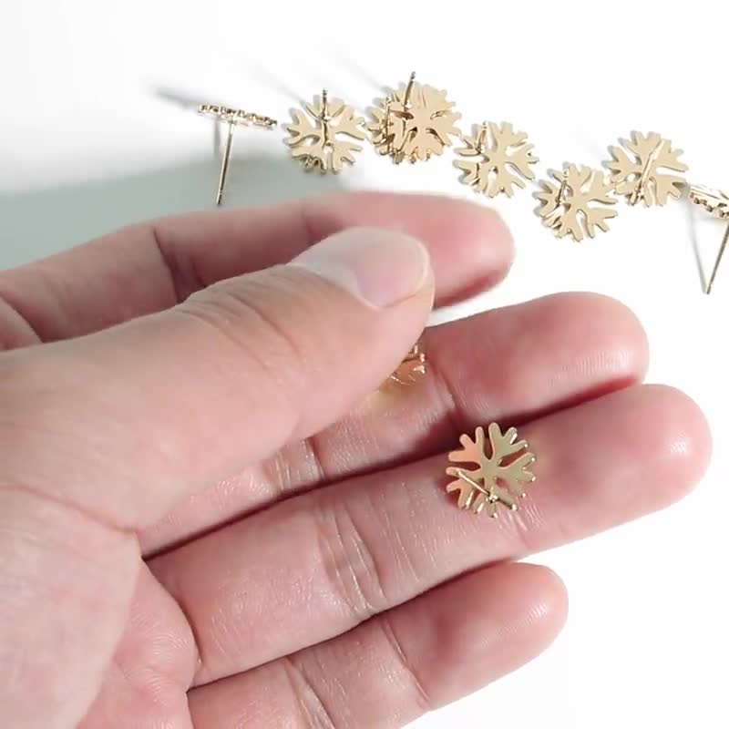 Orecchini Acciaio Inossidabile Oro Orecchini A Fiocco Neve In Acciaio Inossidabile Oro – Eleganti E Resistenti, Per Lui E Per Lei Orecchini Unisex Eleganti