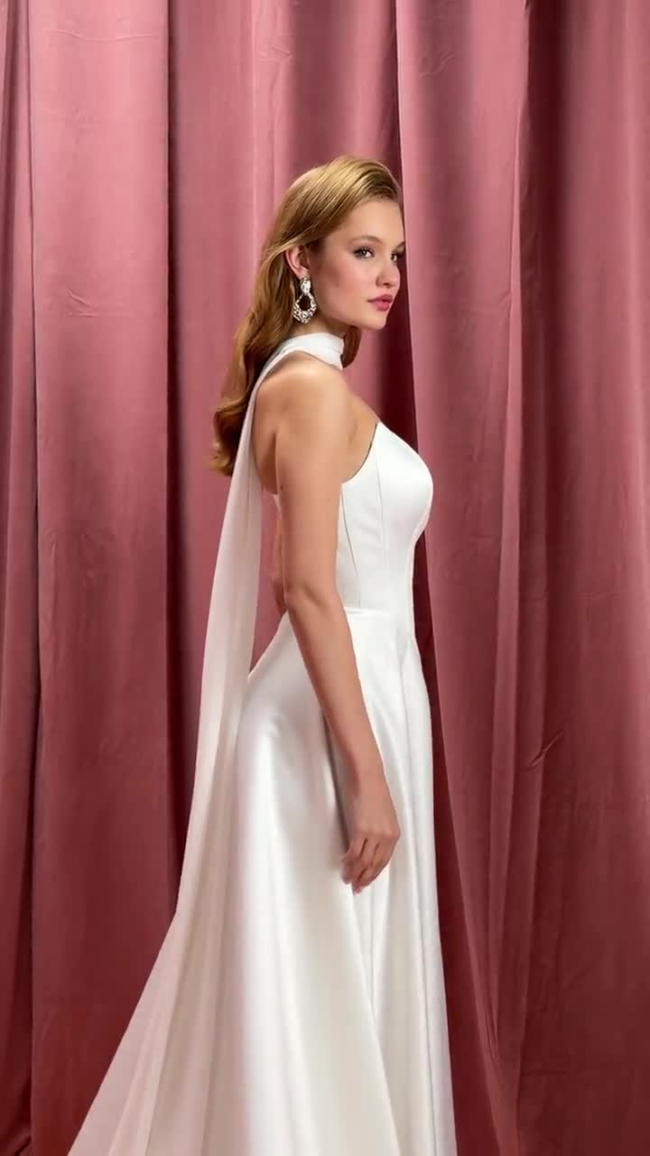 Abo Da Sera A Sirena Grigio Argento Con Pieghe E Volant Elegante Scollo Rotondo, Abo Da Ballo In Raso A Maniche Corte, Perline, Madre Della Sposa Da 86,72 € | DHgate