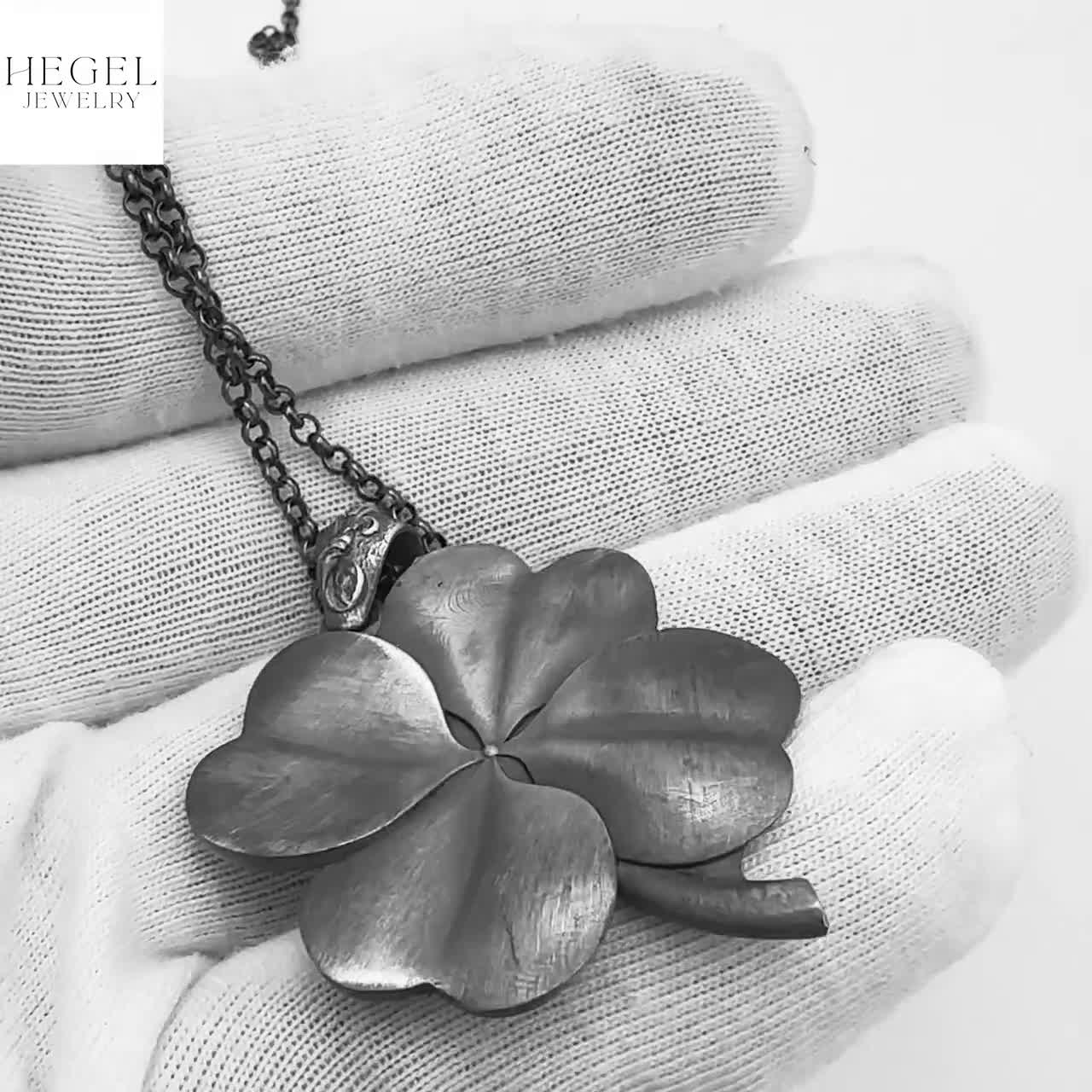 Alexander Castle Ciondolo Shamrock Irlandese Con Catena In Argento Sterling 925 - Trifoglio Con Pietre Smeraldo, Lunghezza Catena 45,7 Cm, In Confezione Regalo