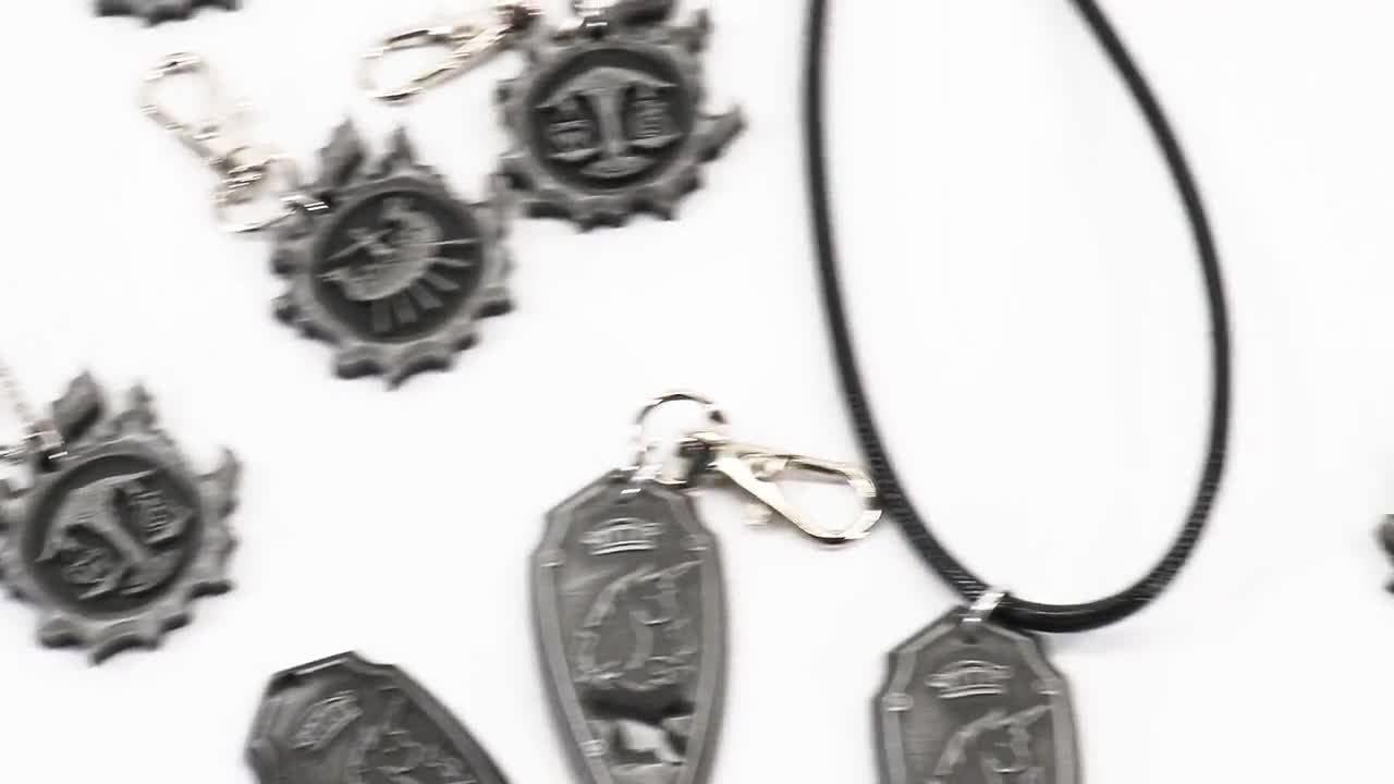 ファイナルファンタジー 14 オルシュファン　シルバー　ネックレス　ペンダント盾 FFXIV オルシュファン グレイストーンシールドペンダントキーホルダー