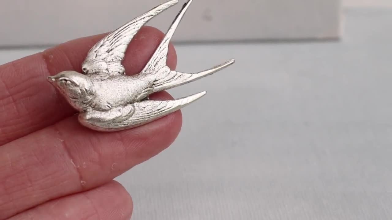 鳥 ブローチ アンティーク シルバー？ ヴィンテージ＊E&M ブローチ