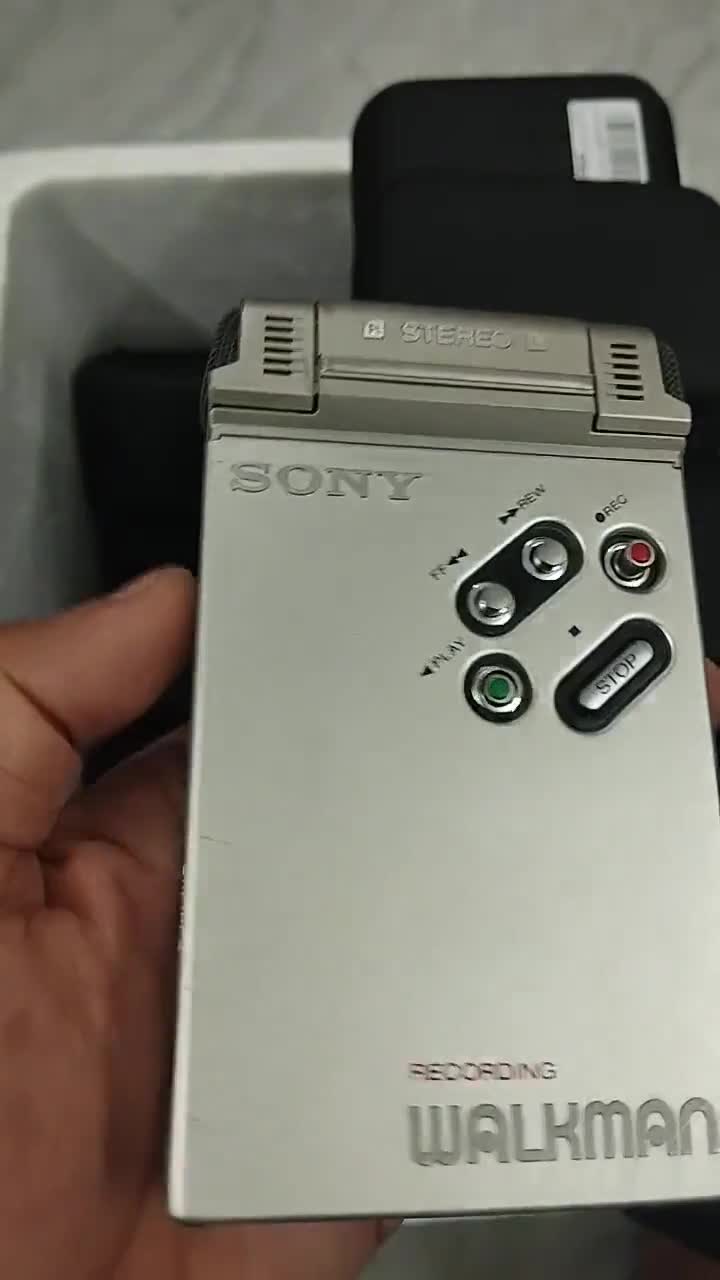 Sony Walkman Cassette Player Wm-r2 Silver- 1982 Working - Etsy
