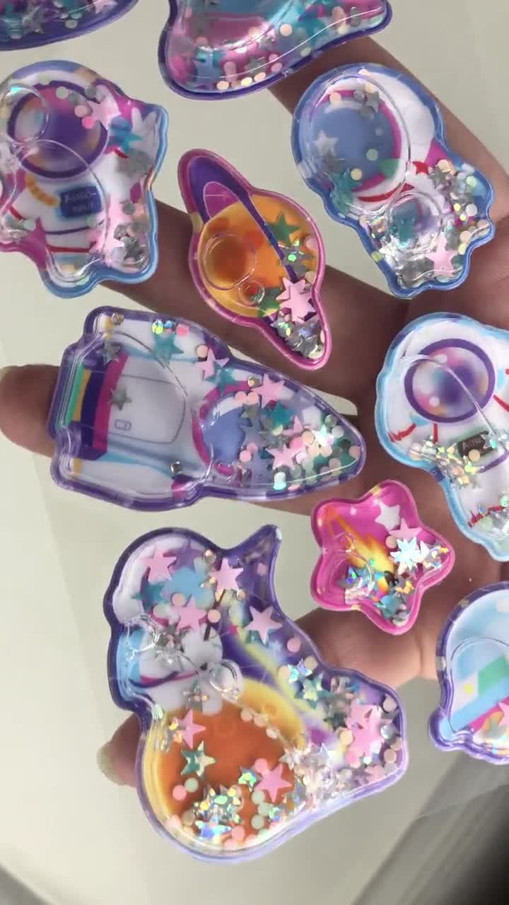 Shaker Stickers Filled With Water, Confetti and Glitter 