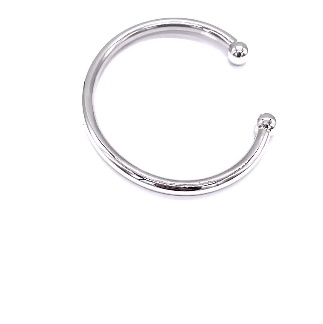 Sterling Silver Flat Hoop Earrings -Modern Earrings.Classic Hoops - Nadin  Art Design - Personalized Jewelry