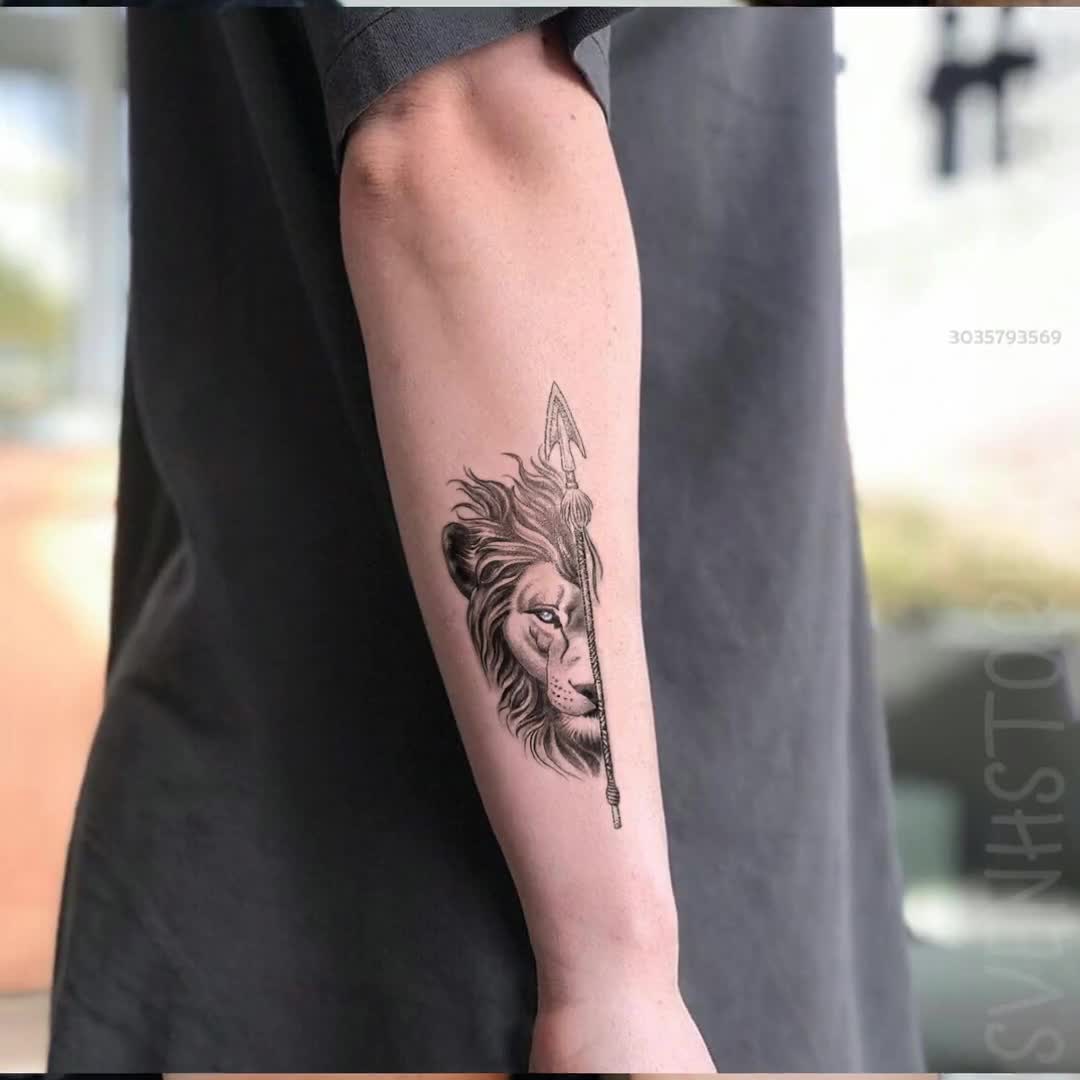 ROODBAARD tattoos and artwork on Tumblr: Couples tattoo done  @pointblanktattoo #weert - - - #geometric #geometrictattoos #lioness  #lionesstattoo #lion #liontattoo...
