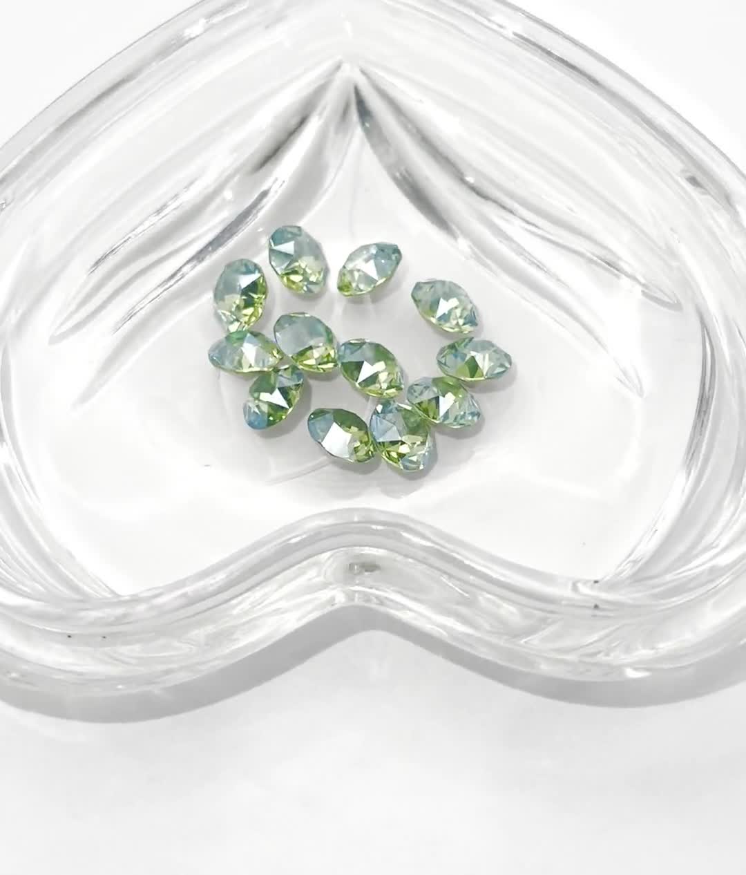 Ordered 6/24* Paparazzi ♥ Cathedral Chic - Earrings