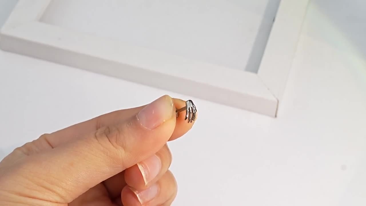 Vaso portafiori per lapide - Linea Gotico - Acciaio - Votive Art Italia