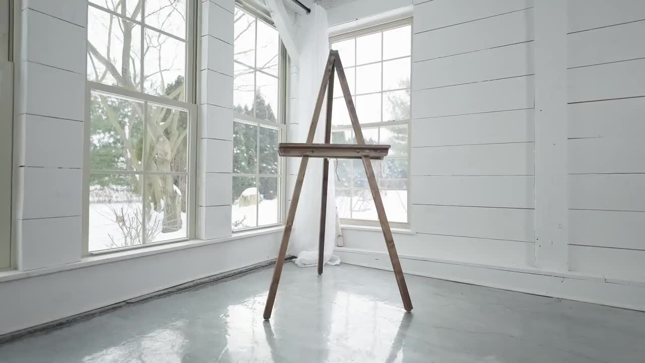 Wooden Floor Easel With Adjustable Shelf Wedding Art Stand for 