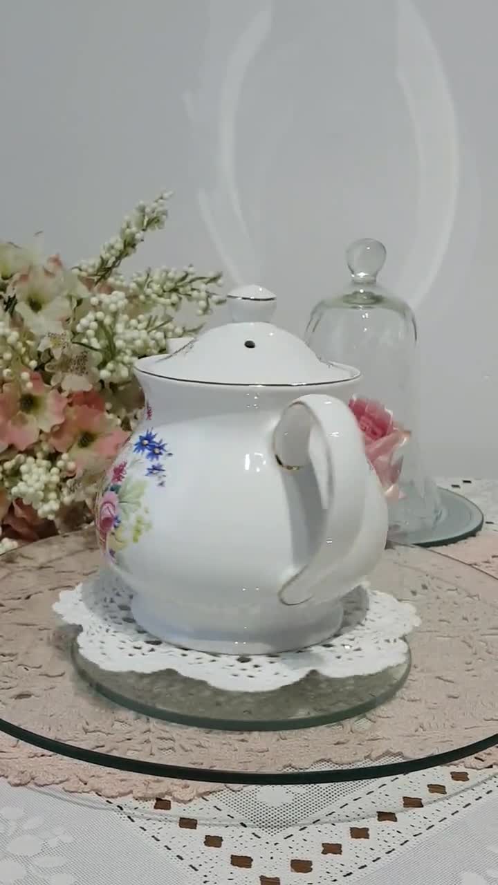 Sadler Teapot Flower Basket With Pink Roses Full Size 5 pic