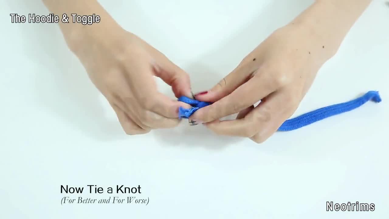 In Metallo Per Felpe Con Cappuccio In Una Moltitudine Di Lunghezze E Colori