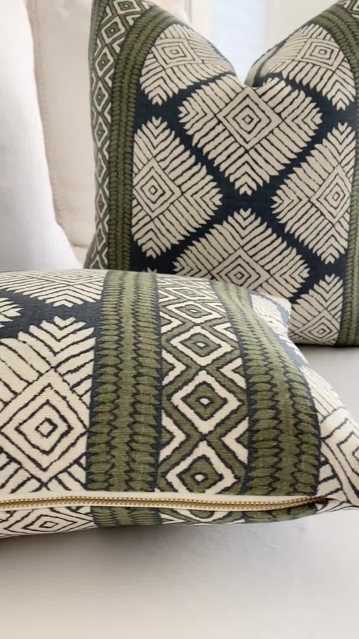 https://v.etsystatic.com/video/upload/q_auto/Thibaut-Austin-Bluestone-Blue-Green-Block-Print-F913247-Designer-Luxury-Throw-Pillow-Cover-Product-Video_nxxarq.jpg